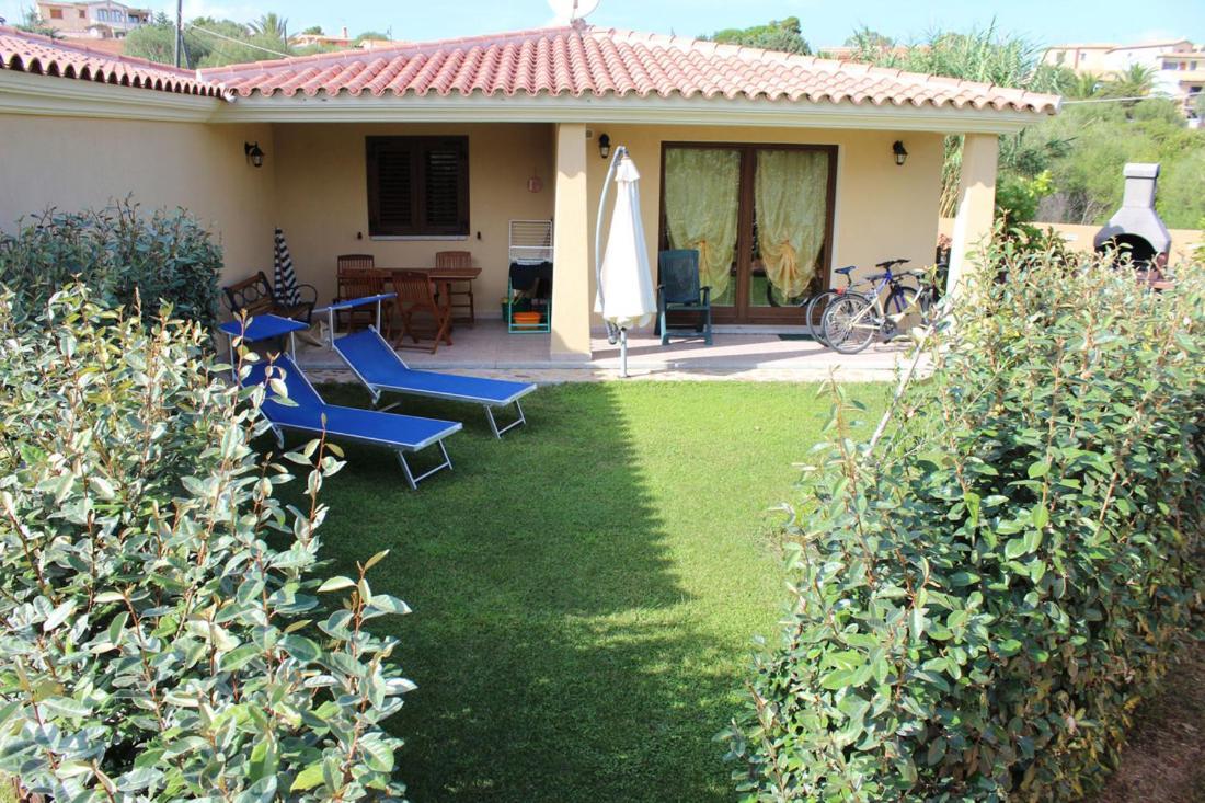 Casadelfaro Con Giardino A Pittulongu 600Metri Dalla Spiaggia Olbia Exteriör bild